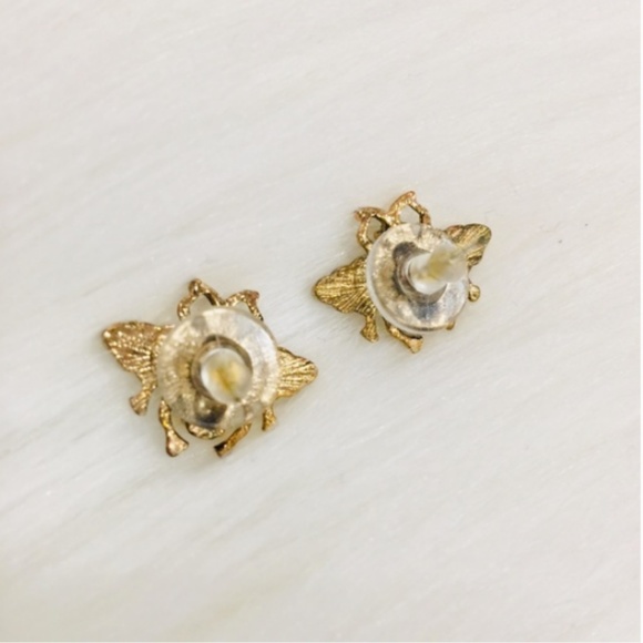 Crystal Yellow Bee Stud Earrings - Picture 4 of 6